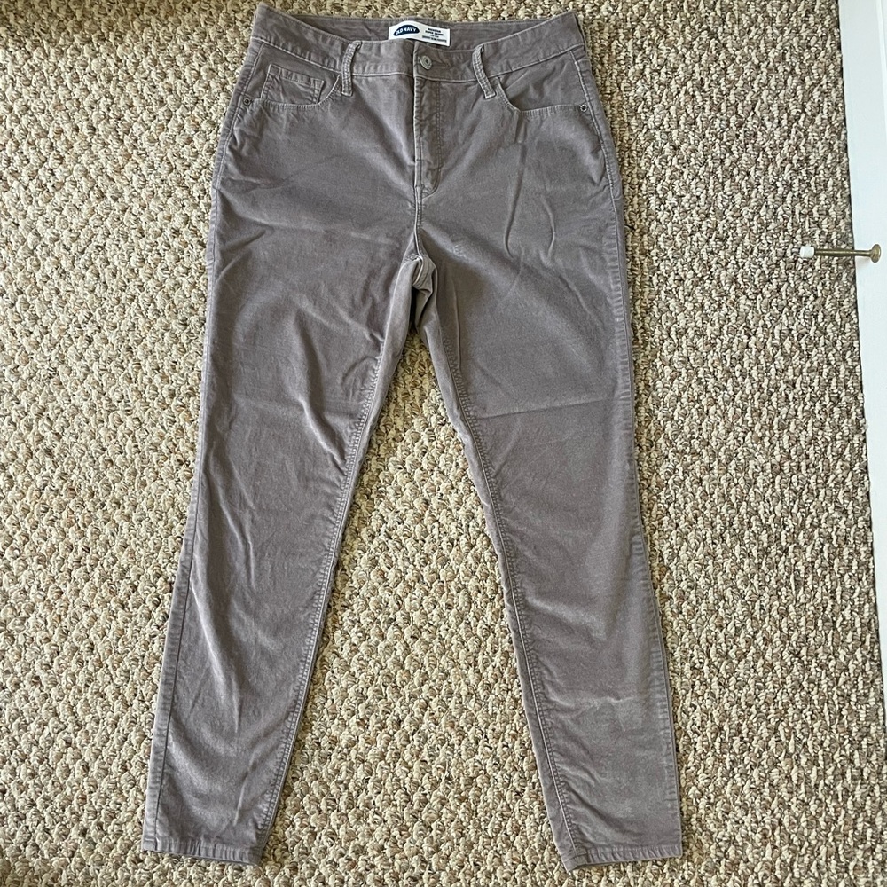 Old Navy High Rise Rockstar Skinny Jeans in Silver Velvet | Size 10P